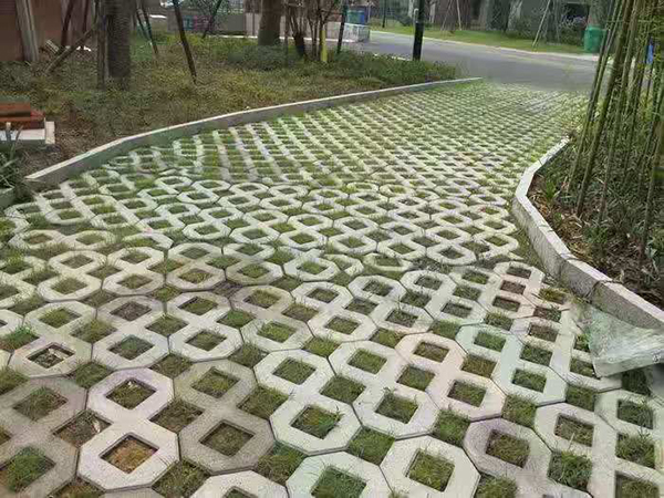 草坪磚